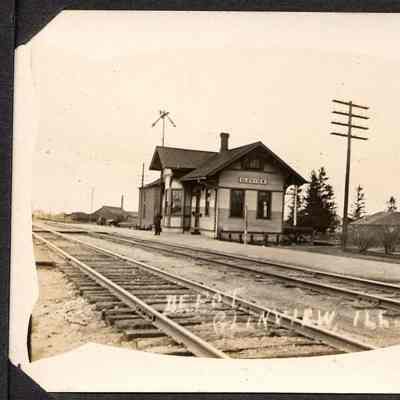 PH-1032r-Rugen Reunion 1910 at Rugen Homestead: Train Depot Glenview IL