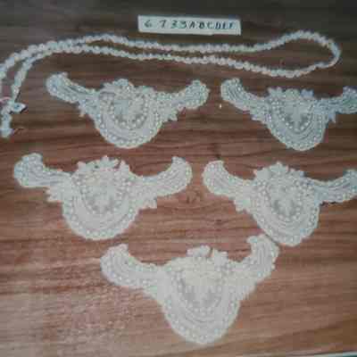 Lace Collar