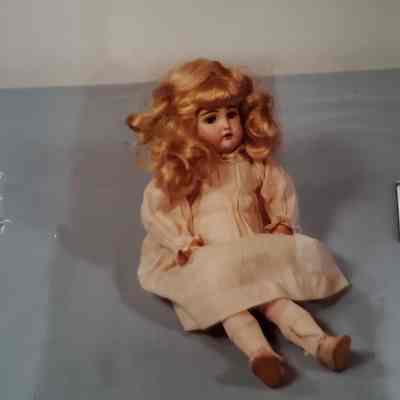 13" A. M. Bisque Sleeping Eyes - Blonde Wig