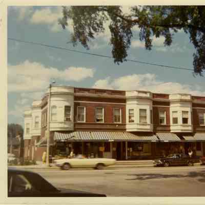PH-0723-Rugen Store
