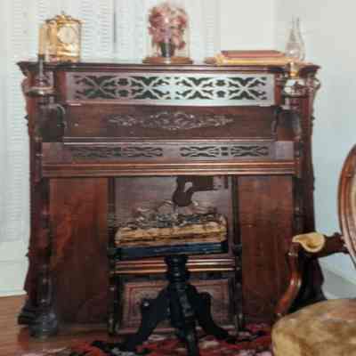 Spinet Organ