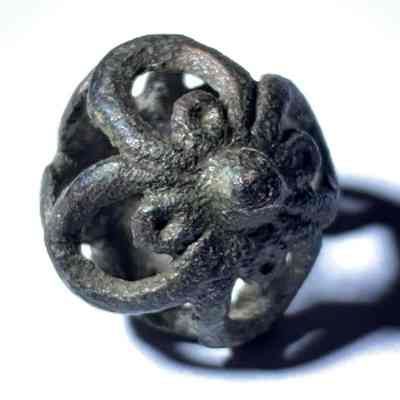 French Military Doublet Button - Jean Rebault Fleet Matanzas Massacre Site #1 (119)