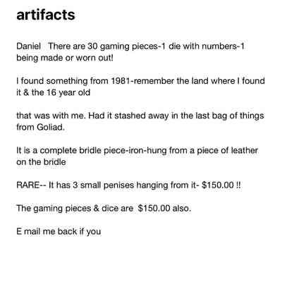 30 gaming pieces & 2 dice