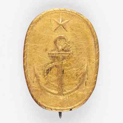 Marine Gold Shoulder Pin