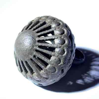 French Military Doublet Button - Jean Rebault Fleet Matanzas Massacre Site #2 (120)