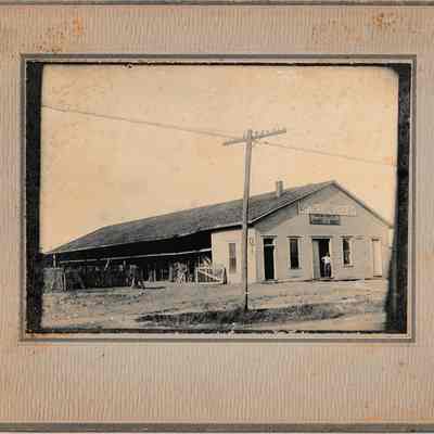 Lyon-Gray Lumber Company [Photograph]