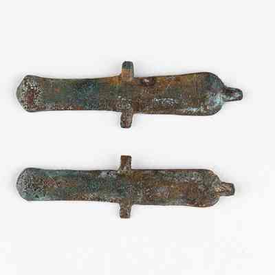 Gunner Copper Cannon Collar Insignia