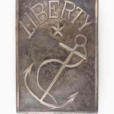 Liberty Silver Shoulder Plate