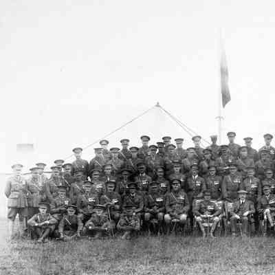 Officers incl 7th Bttn, group photo