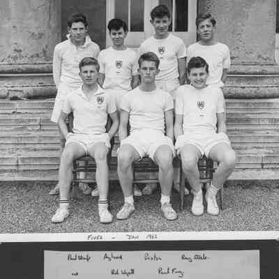 Fives Junior team photographs