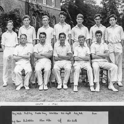 Cricket Colts / U16 team photographs