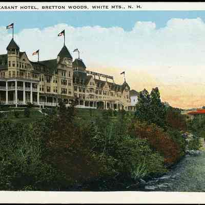The Mt. Pleasant Hotel, Bretton Woods, White Mts., N.H.