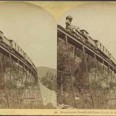 Frankenstein Trestle and Train, P. & O. R. R., Crawford Notch NH.