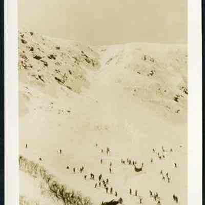 Spring Skiing in Tuckerman Ravine Mt Washington, White Mountains, N. H.