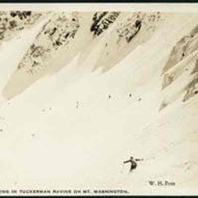 1146--Skiing in Tuckerman Ravine on Mt. Washington