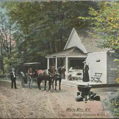 White Mts NH Road in Franconia Notch