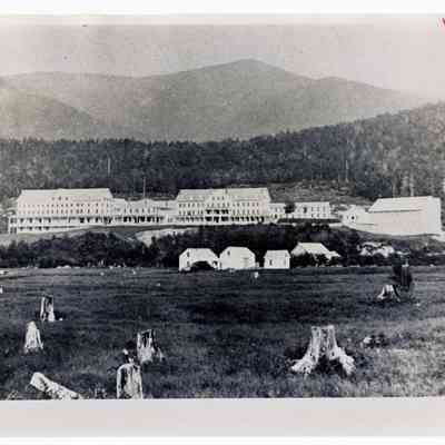 Glen House Lawn