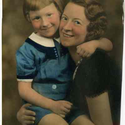 Portrait of an Unidentified Woman and Child