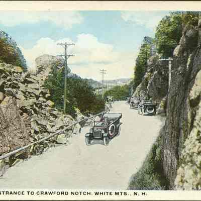 Auto road entrance to Crawford Notch, White Mts, N.H