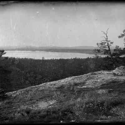 Hilltop and Lake View