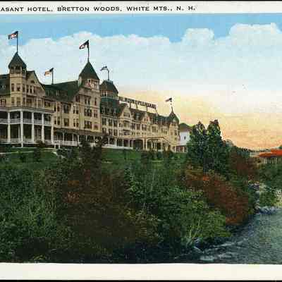 The Mt. Pleasant Hotel, Bretton Woods, White Mts., N.H.