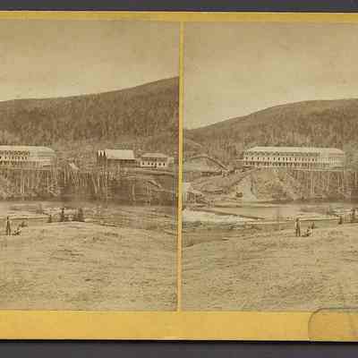 Twin Mountain House Carroll NH.