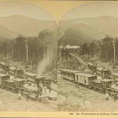 Mt Washington & R R trains from base