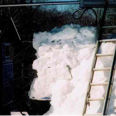 Snow Sculpture of The Old Man of the Mountain