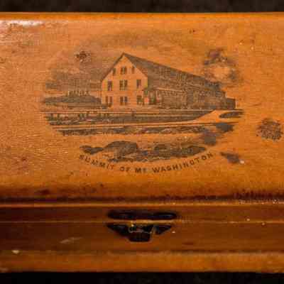 Mauchline Ware Chest-Summit of Mt. Washington