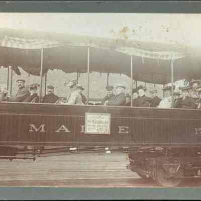 Mt. Washington Railway Travellers