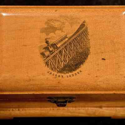 Mauchline Ware Chest- Jacob's Ladder