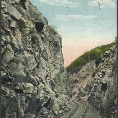 White Mountains, N.H., Gate of the Crawford Notch.