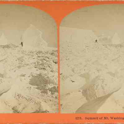 Summit of Mt Washington-Winter.