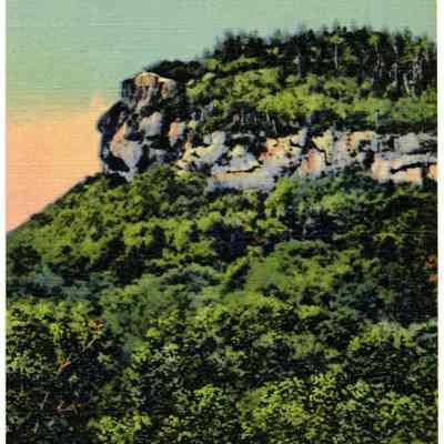 64 - THE FAMOUS INDIAN HEAD, FRANCONIA NOTCH, NEW HAMPSHIRE