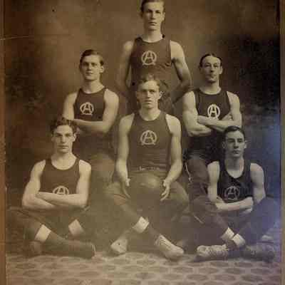 OA Boys Basketball Team