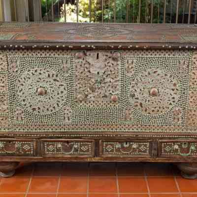 Zanzibari Chest