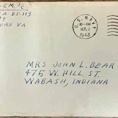Letter - Robert Milner Bear to Mom, Mrs. John L. Bear (Postmarked Sep 2, 1943 | 10:00-AM)