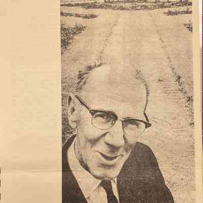 Article: He's in Clover with his Roses - Ed Breen (May 18, 1969)