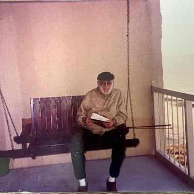 Robert Milner Bear (09/10/1922 - 01/05/1994)