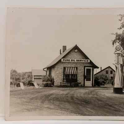 Pure Oil Service Station 1936-50