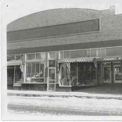 323-327 Watson 1942-47