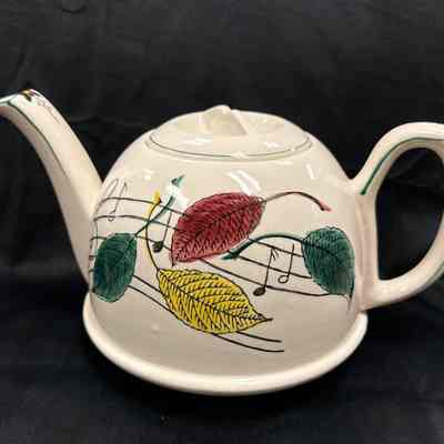 Teapot and music box