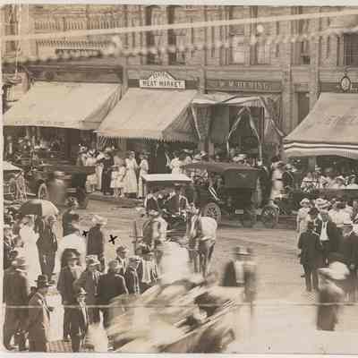 Decoration Day parade downtown Ripon c.1914