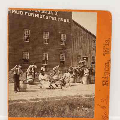 Powers Cooper Shop barrel making