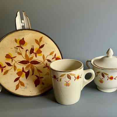 Jewel Tea Co. dishes