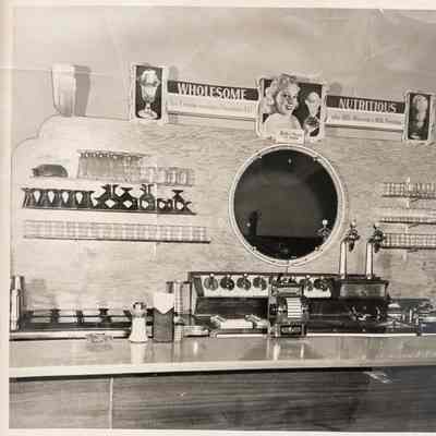 Grill Restaurant back bar