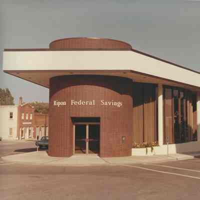 Ripon Federal Savings at triangle of Watson, Scott, Fond du Lac 1968