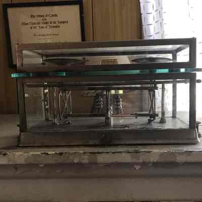 Glass scale
