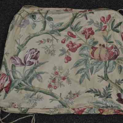 Chintz Cover