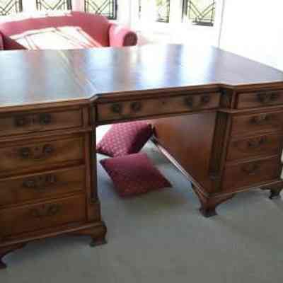Desk side 2